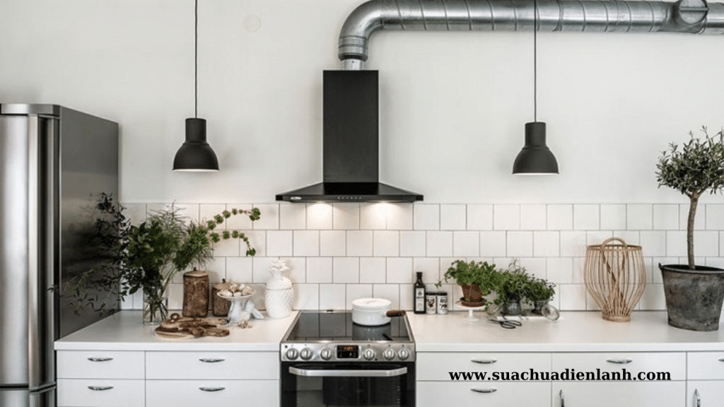 Chọn mua máy hút mùi than hoạt tính hay máy hút mùi có ống thoát khí?
