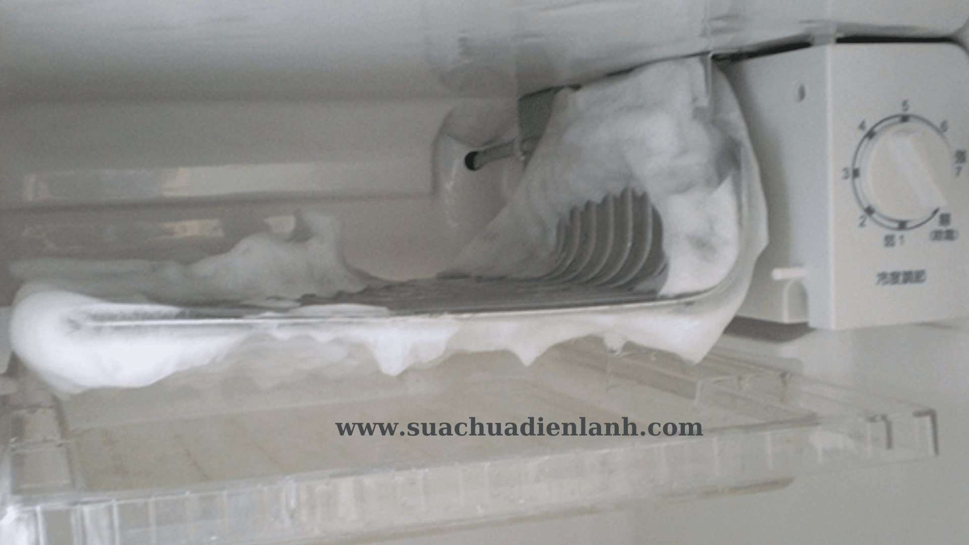 6 dấu hiệu tủ lạnh nhà bạn cần bảo dưỡng