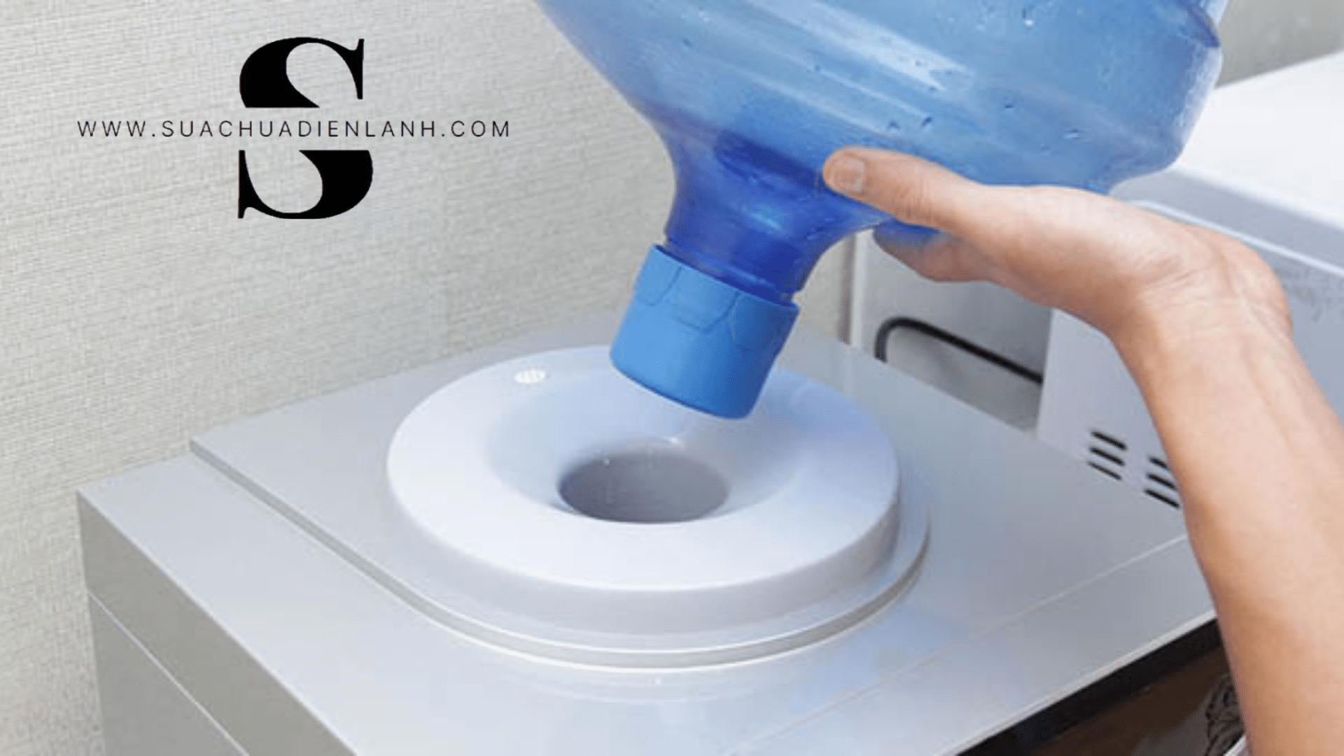 Mẹo lựa chọn và sử dụng cây nước nóng lạnh hữu hiệu