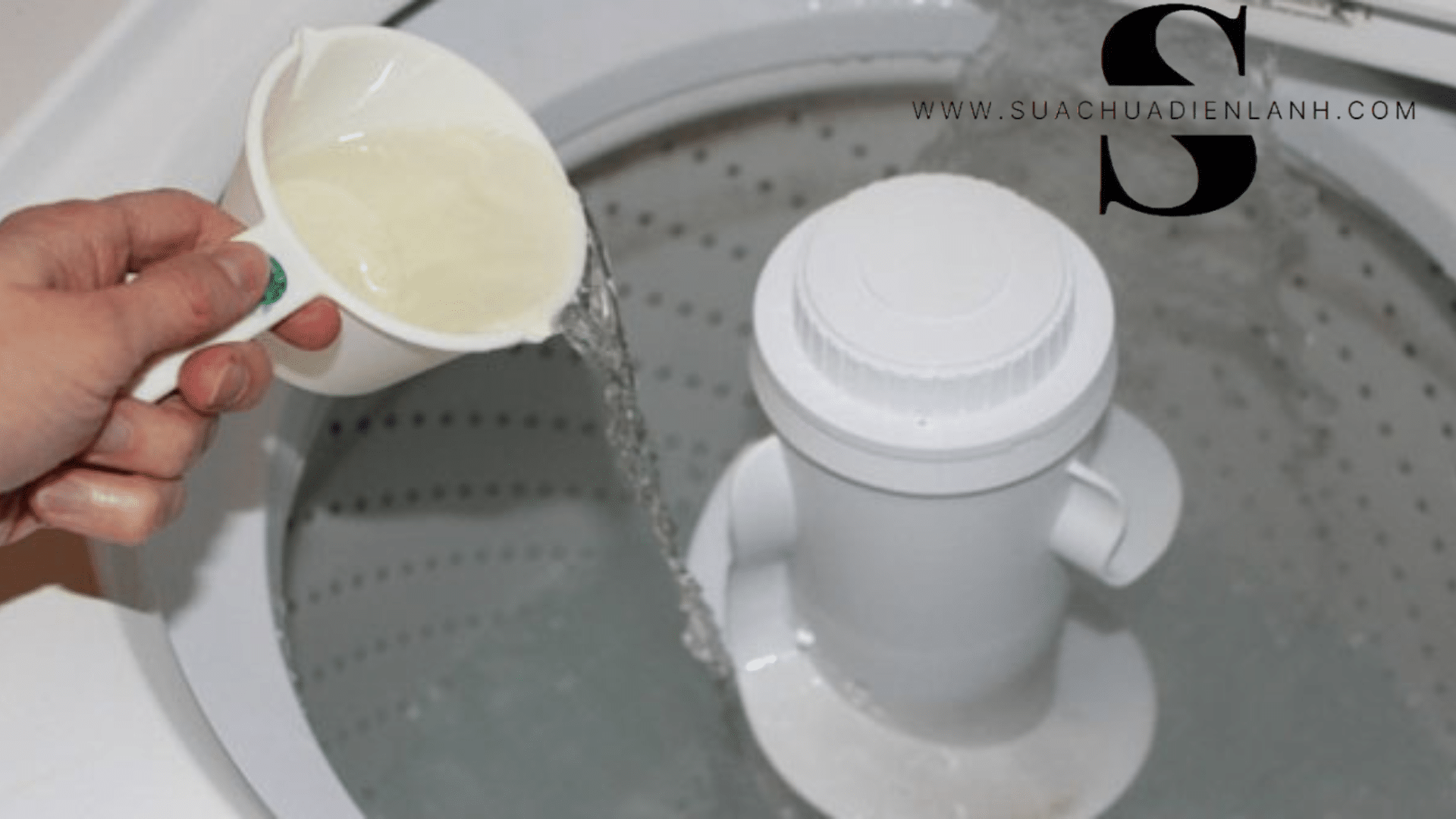 Cách khắc phục máy giặt có mùi hôi